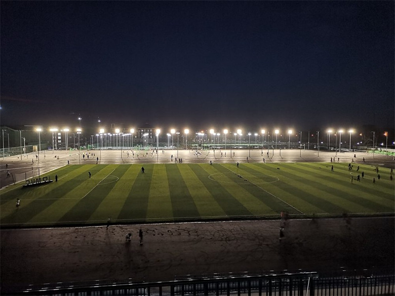 北京中央民族大學(xué)體育場(chǎng)照明